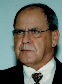 Ver. Avelino Mazzuchello (PMDB)